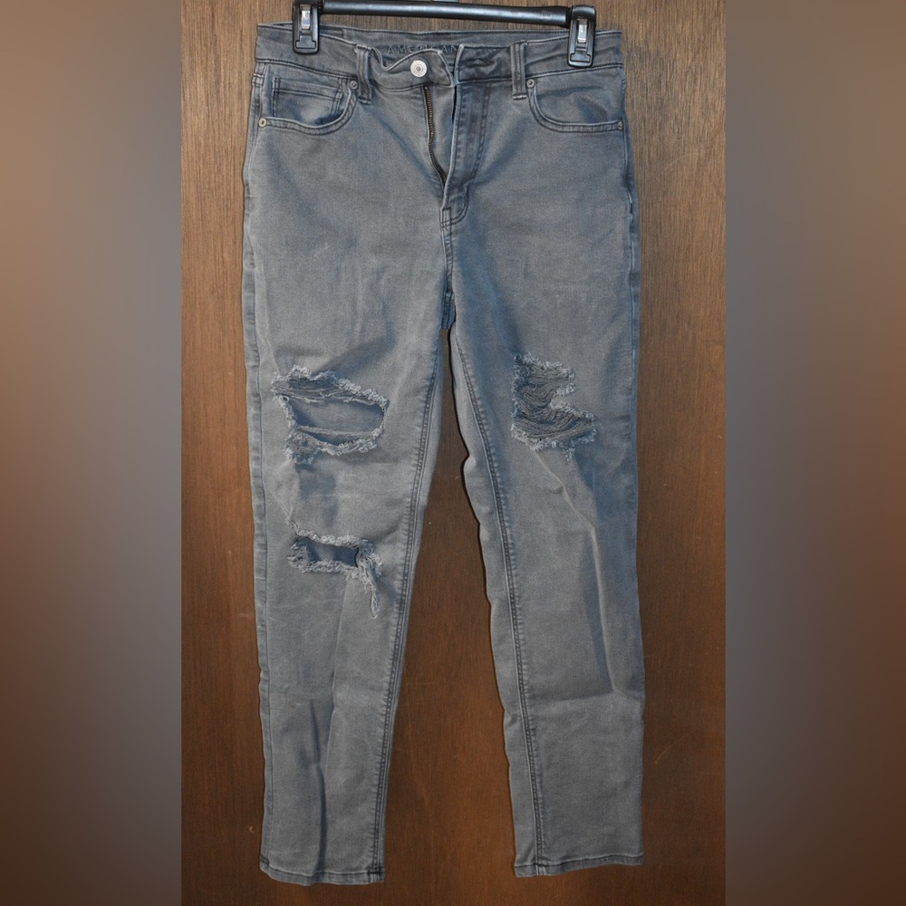 AE Mom Jeans